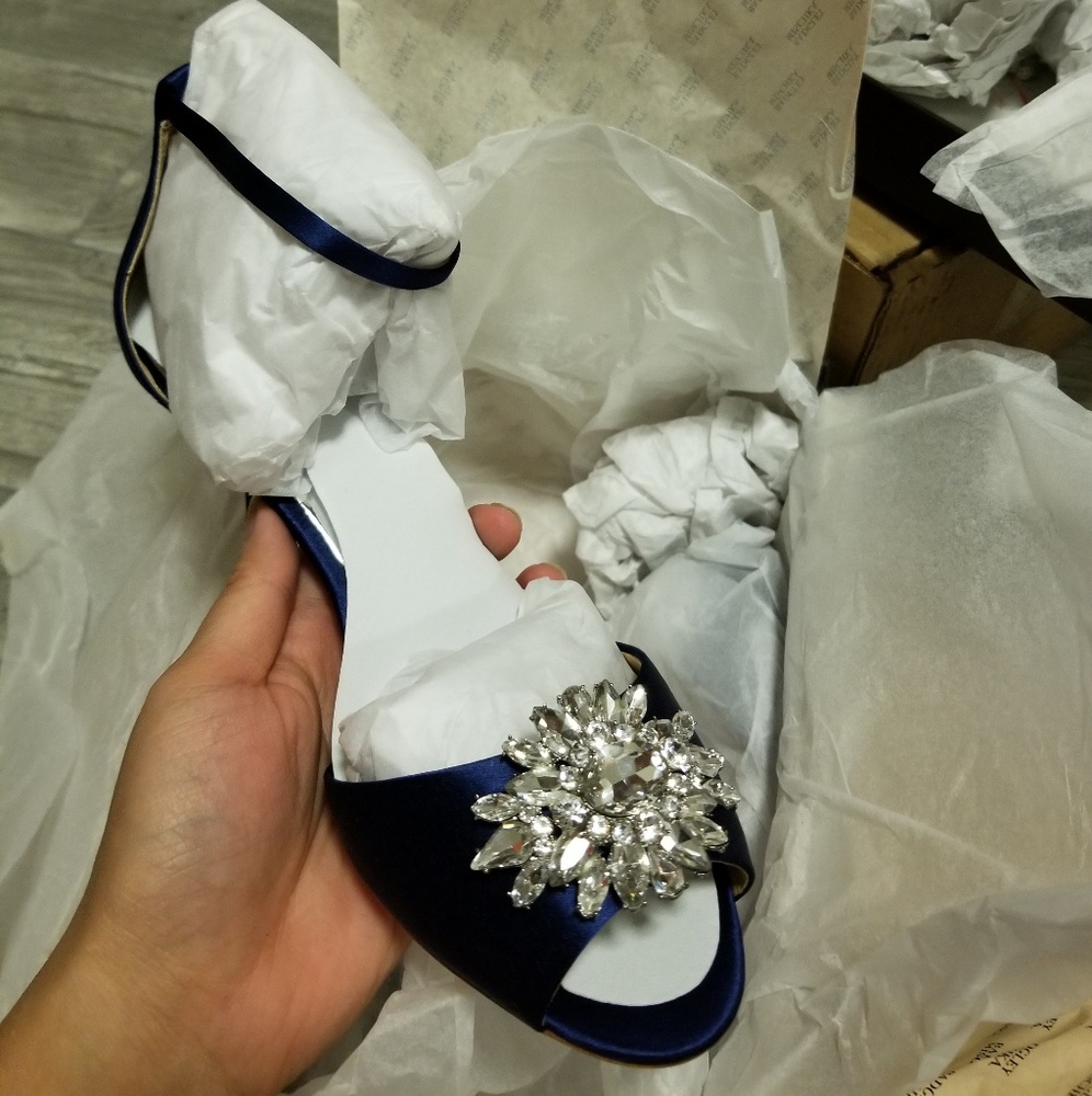 Badgley mischka heels
